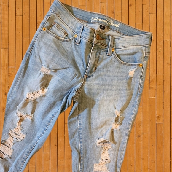 🔖Final Sale | Universal Thread Distressed Ripped Light Blue Jeans size 00 - Picture 8 of 11